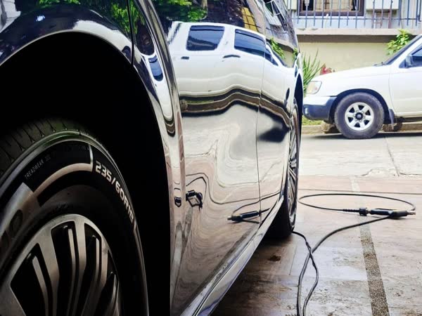 Crossovers, Mazda CX-9 interior, JMV home service car wash, Davao City