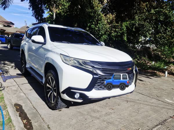 Honda Civic and Montero Sport, JMV home service car wash, Davao City