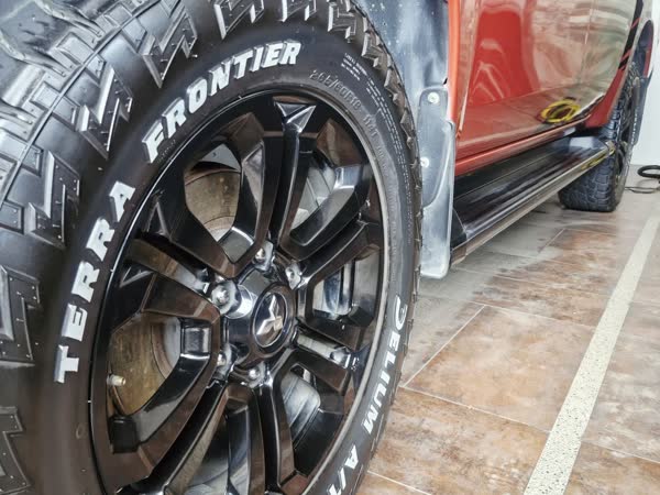 Ford Ranger and SUV interiors, JMV home service car wash, Davao City