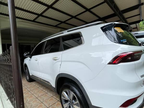 White crossover, full exterior, JMV home service car wash, Davao City
