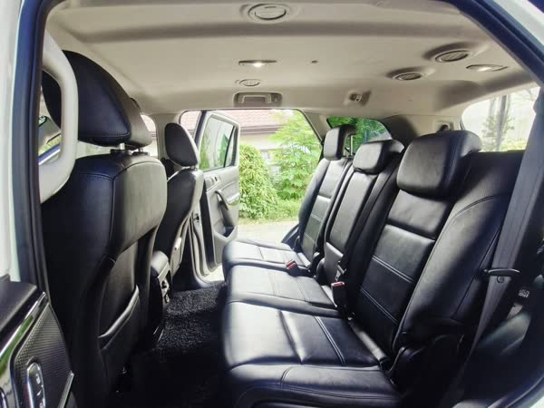 Ford Everest interior, JMV home service car wash, Davao City