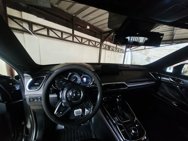 Toyota Land Cruiser and Mazda CX-9, JMV home service car wash, Davao City