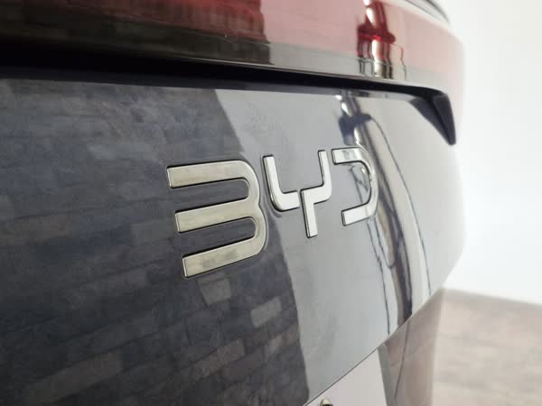 BYD eMAX 9, inside and out, JMV home service car wash, Davao City