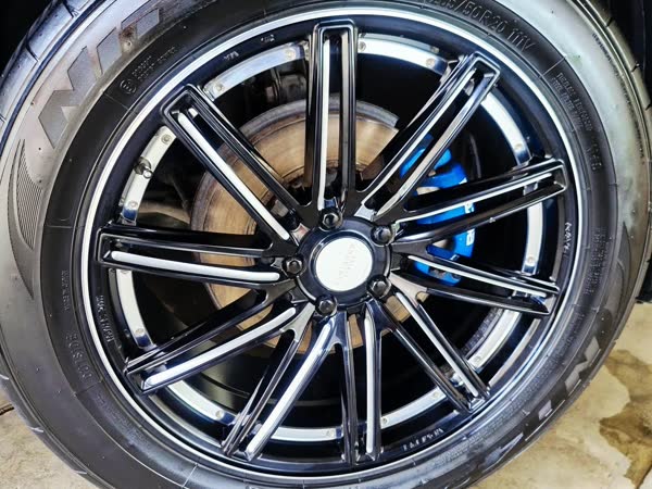 Crossovers, Mazda CX-9 interior, JMV home service car wash, Davao City